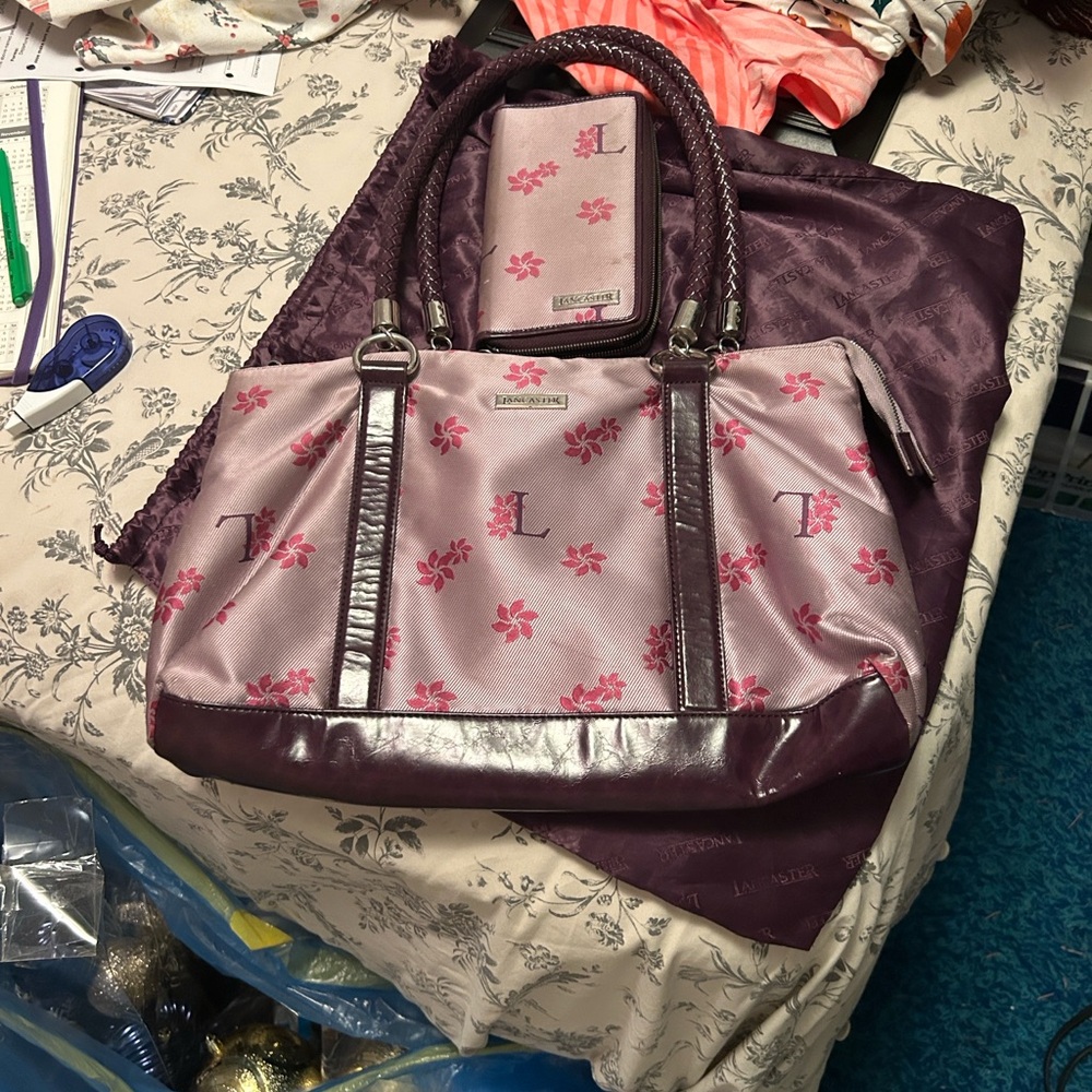 Elegant Floral Women's Bag